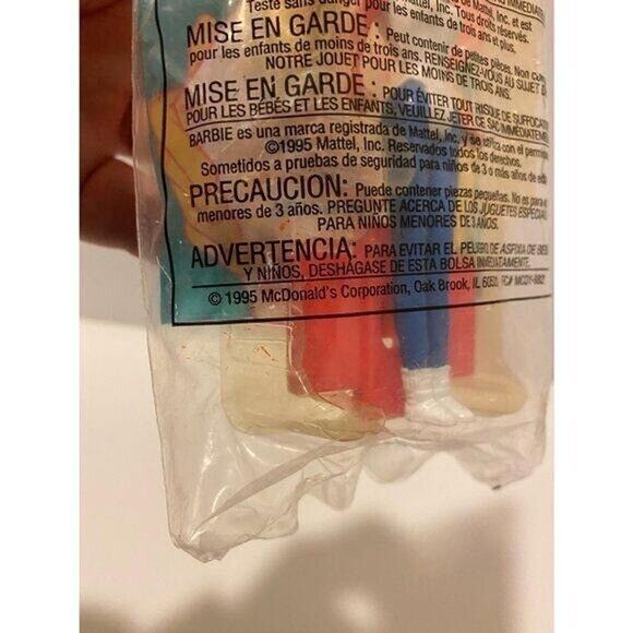 McDonald's 1995 U.S.A. Barbie #5 Vintage Figurine Happy Meal Kids Toy - Picture 4 of 4